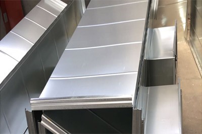 不銹鋼共板法蘭風管的支、托吊架制作、安裝方法